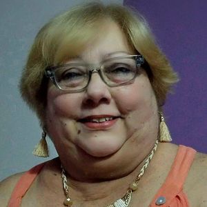 Meet your Posher, Lucy