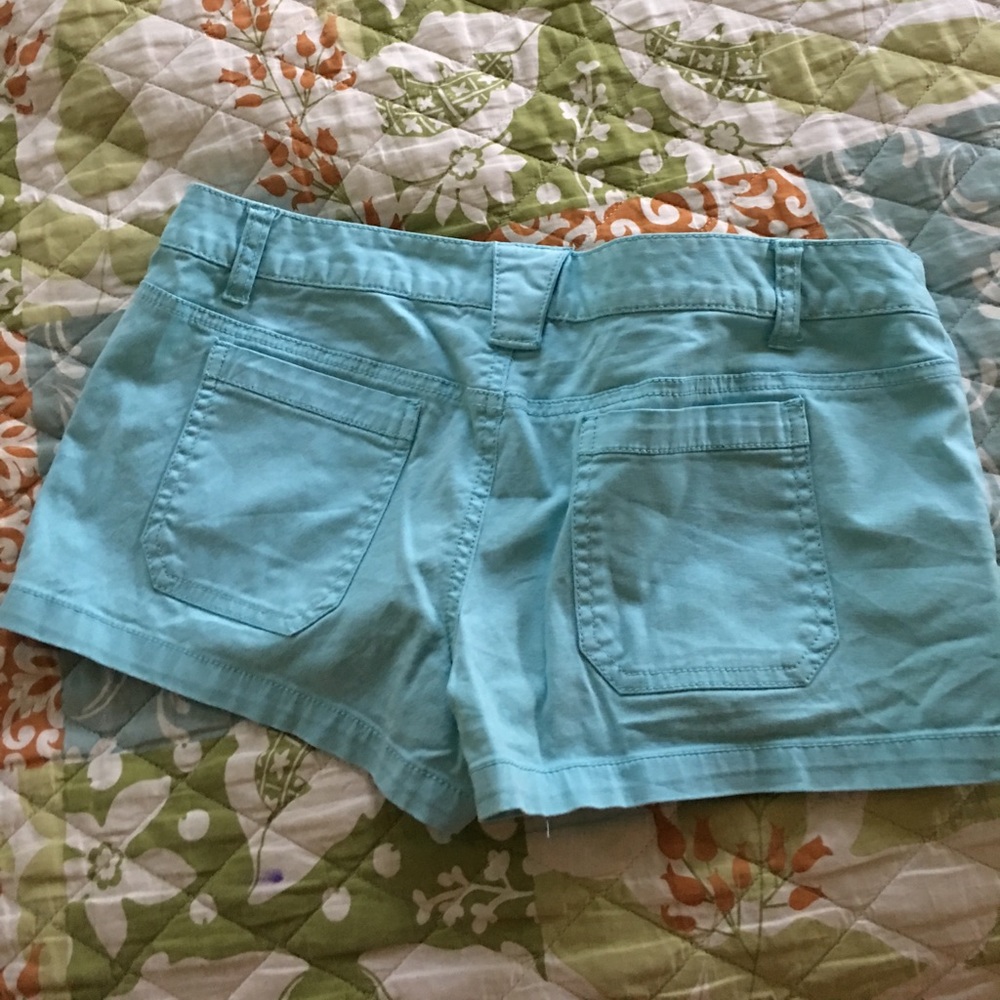 Shorts - Picture 2 of 2