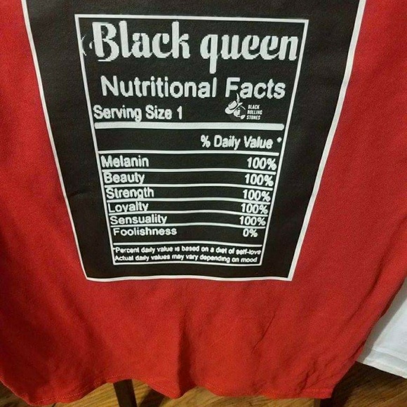 BLACK QUEEN × HOODY × T-SHIRT ×HAT[bundle) - Picture 4 of 4