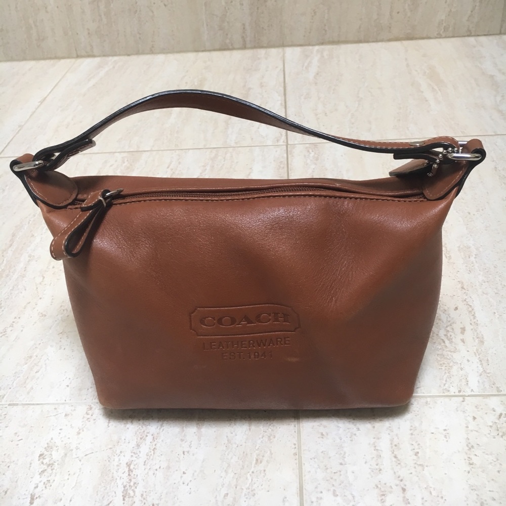 Small Authentic Coach leather mini purse