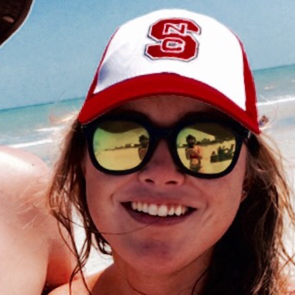 Meet your Posher, Lindsay - Picture 1 of 1