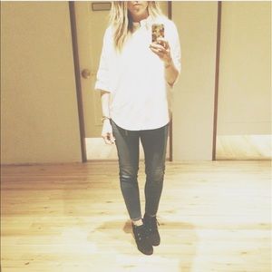 Anthropologie Top ⚪️ size small