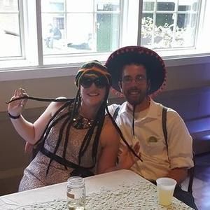 Meet your Posher, Nina