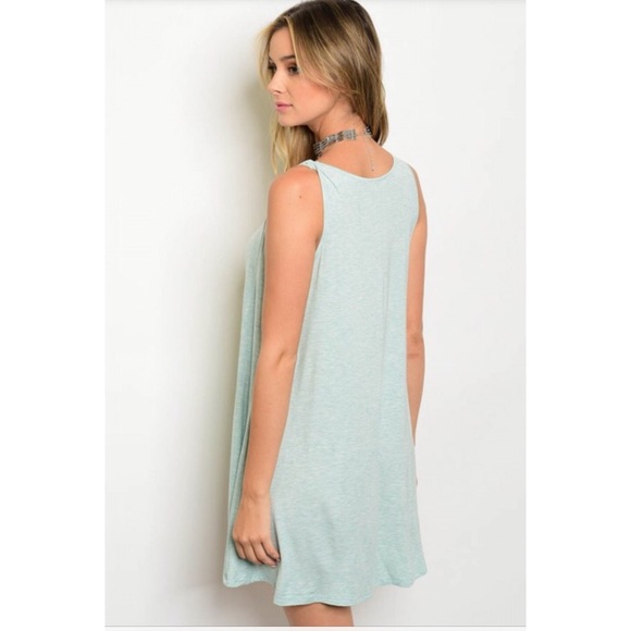 Light green tunic dress or knotted tank - Picture 7 of 7