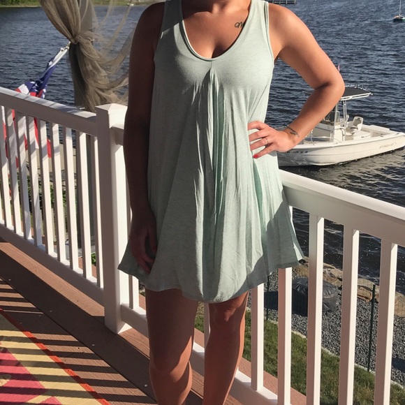 Light green tunic dress or knotted tank - Picture 3 of 7