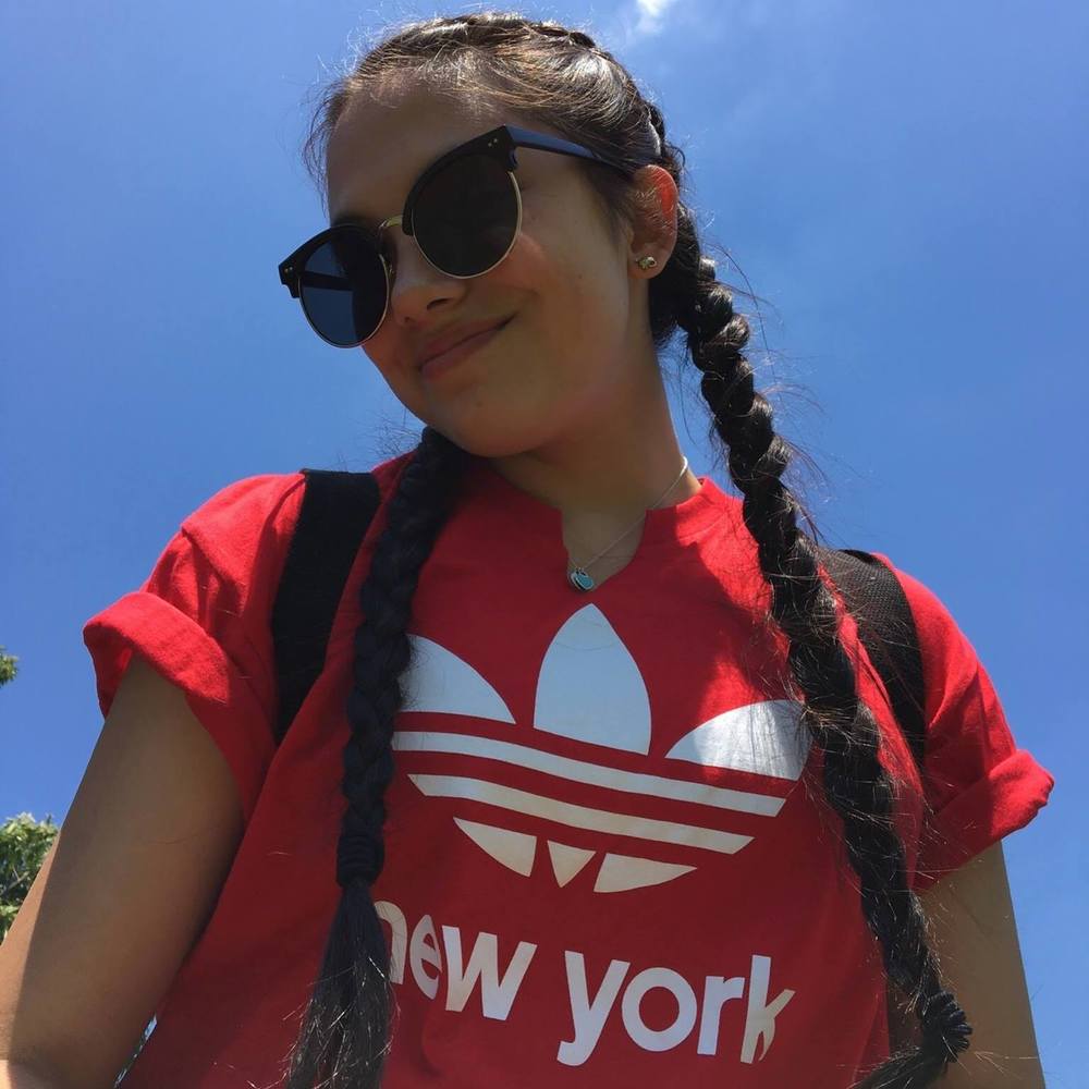 Meet your Posher, Em