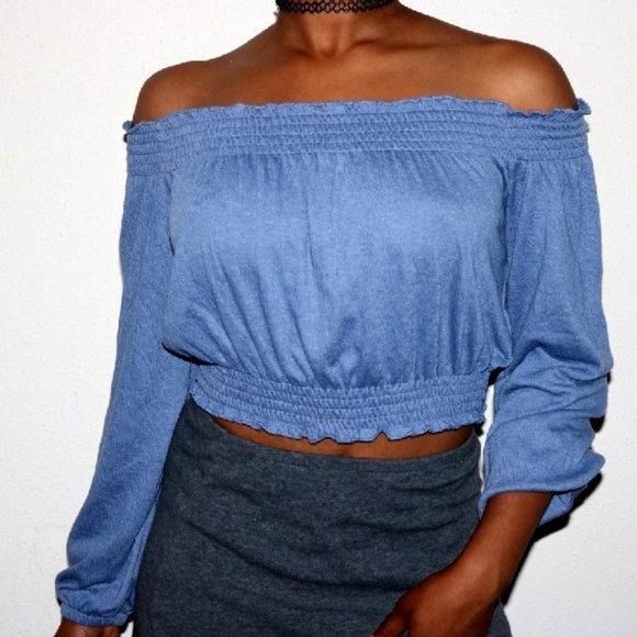 Top - Picture 2 of 2