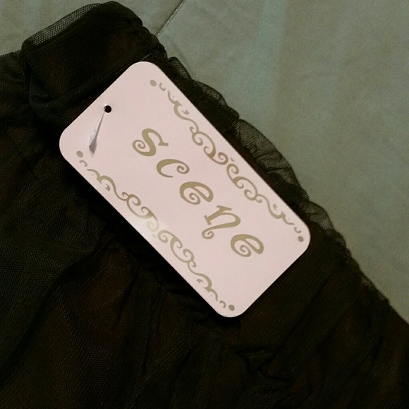 Chocolate Brown Tulle Special Occasion Dress/Scene - Picture 5 of 5