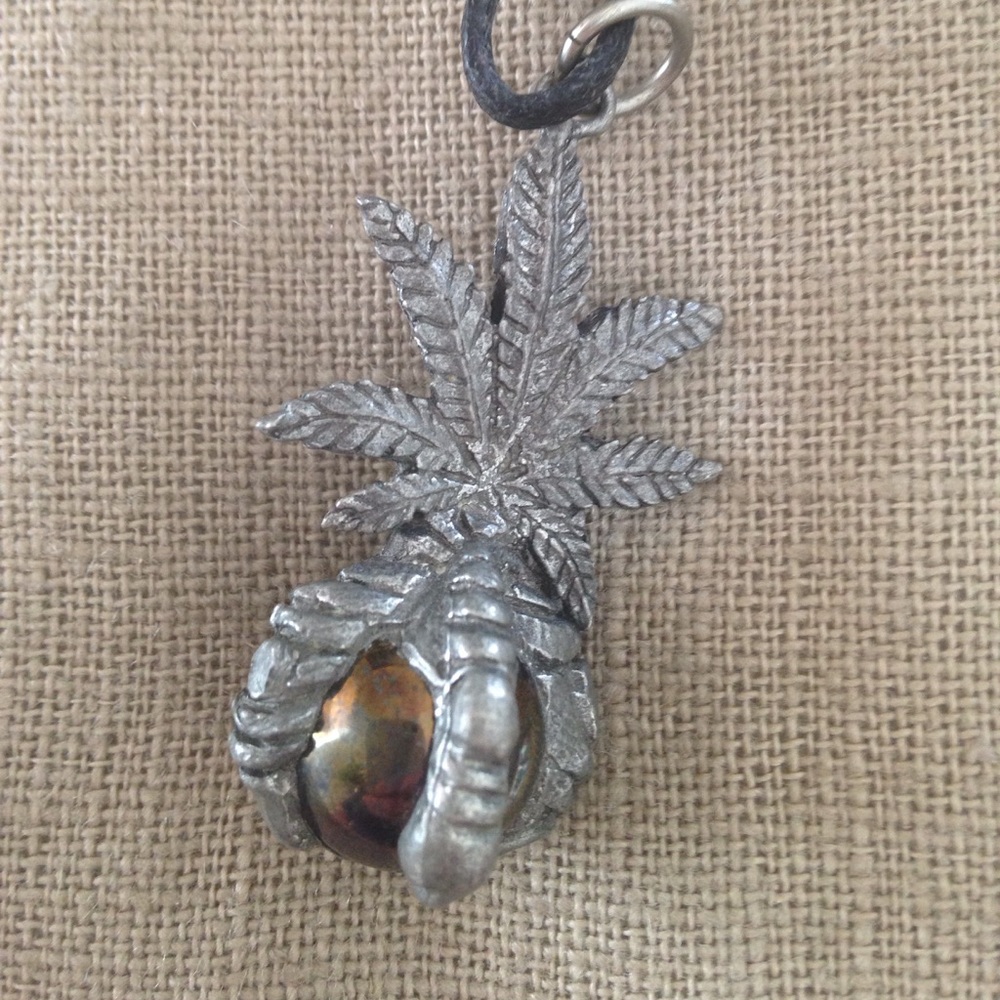 Cannabis leaf necklace