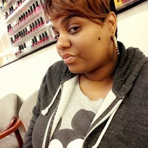 Meet your Posher, Khalisa