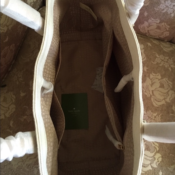 🎉💕👜SOLD👜💕🎉 - Picture 6 of 8