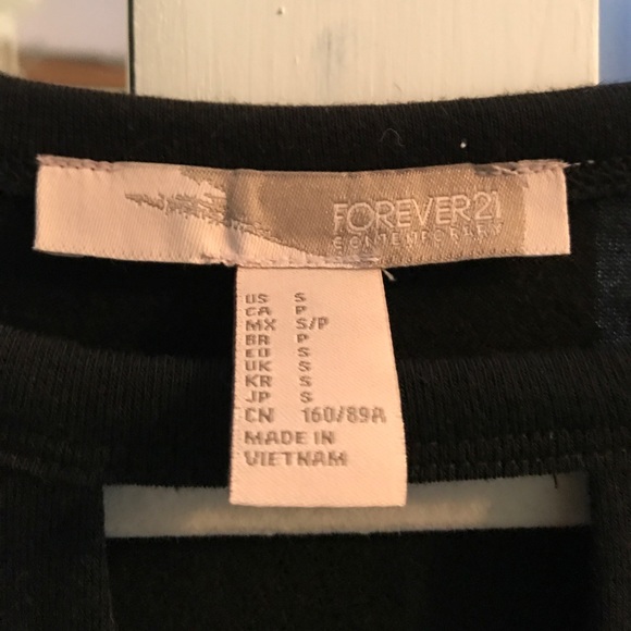 Long sleeve open cut front black dress - Picture 2 of 5