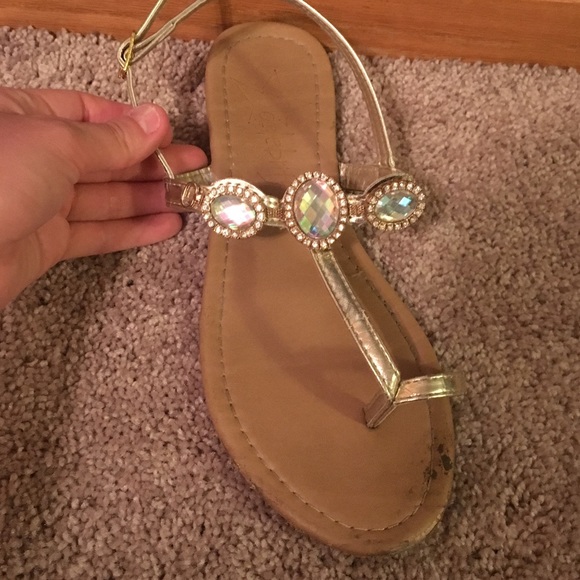 Sandals! - Picture 2 of 3