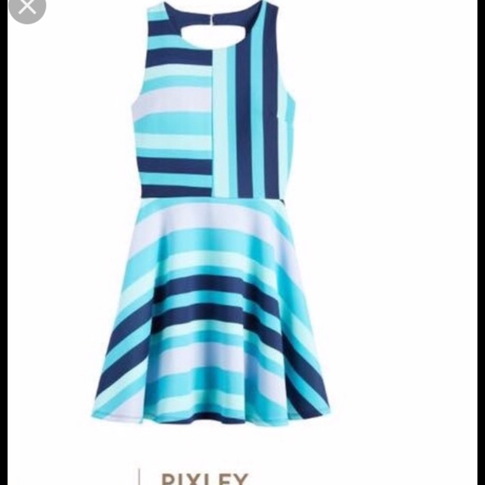 XS Stitch Fix Pixley cut-out ponte dress