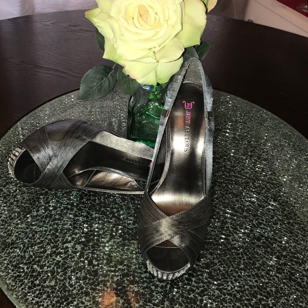 JustFab Iris shoes