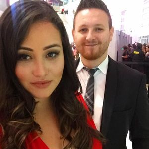 Meet your Posher, Adriana