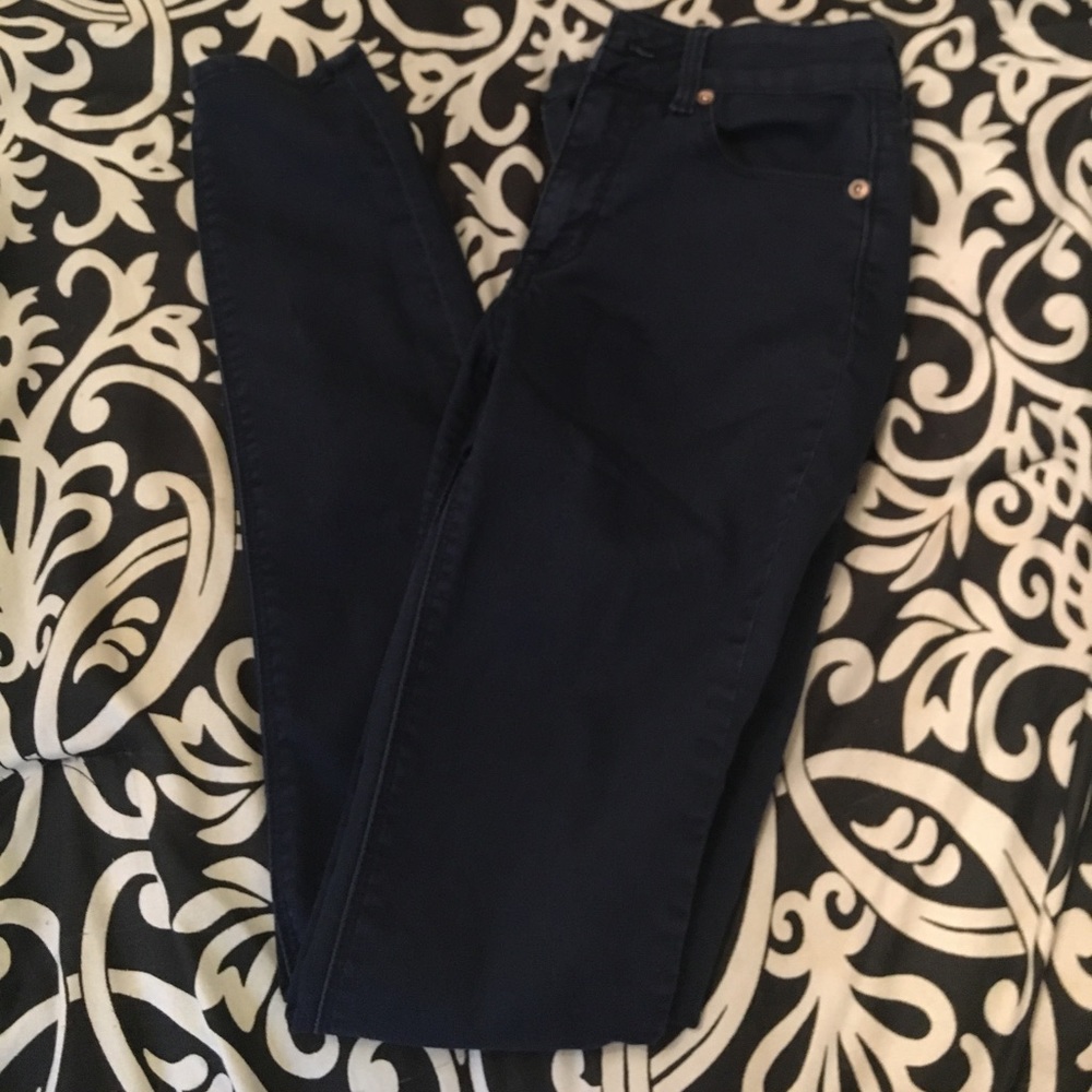 High waisted skinny jeans