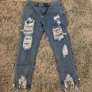 Jorden Distressed Jeans