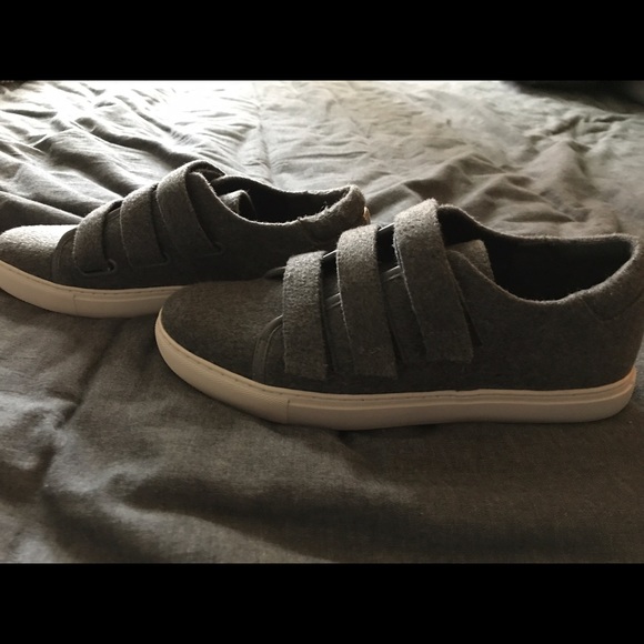 kenneth cole kingvel sneaker