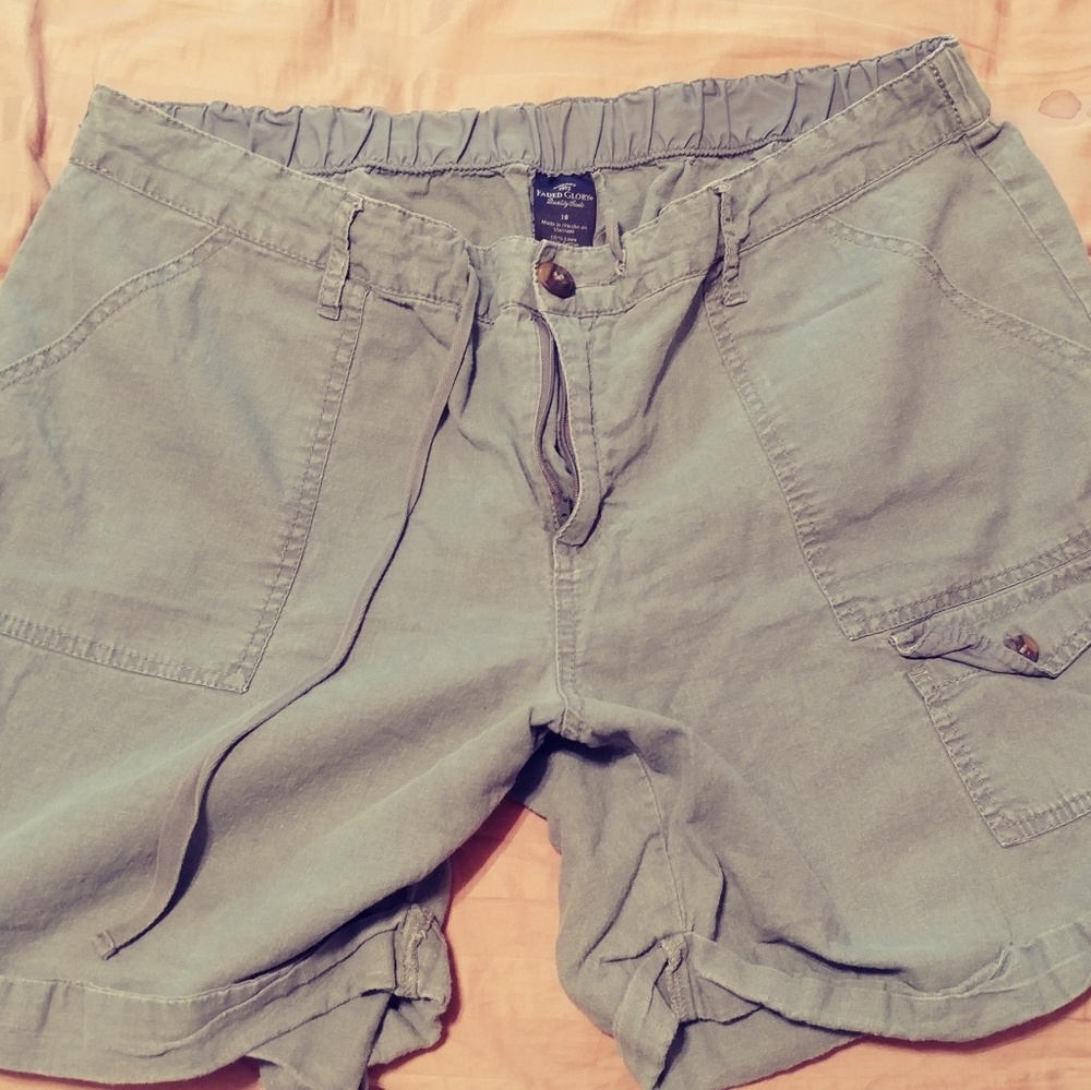 Woman's Faded Glory 18w Shorts
