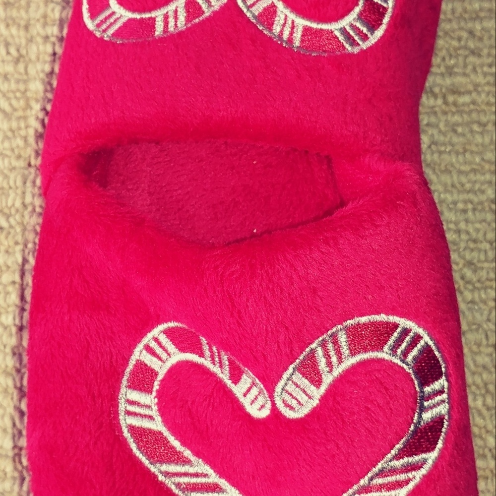 Woman's size 8 slippers