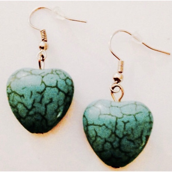 💗 Turquoise Heart Silver Earrings NEW - Picture 2 of 3
