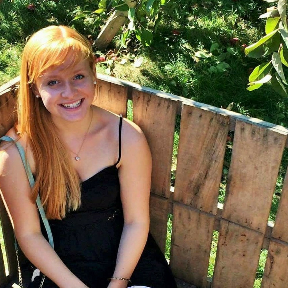 Meet your Posher, Jennifer
