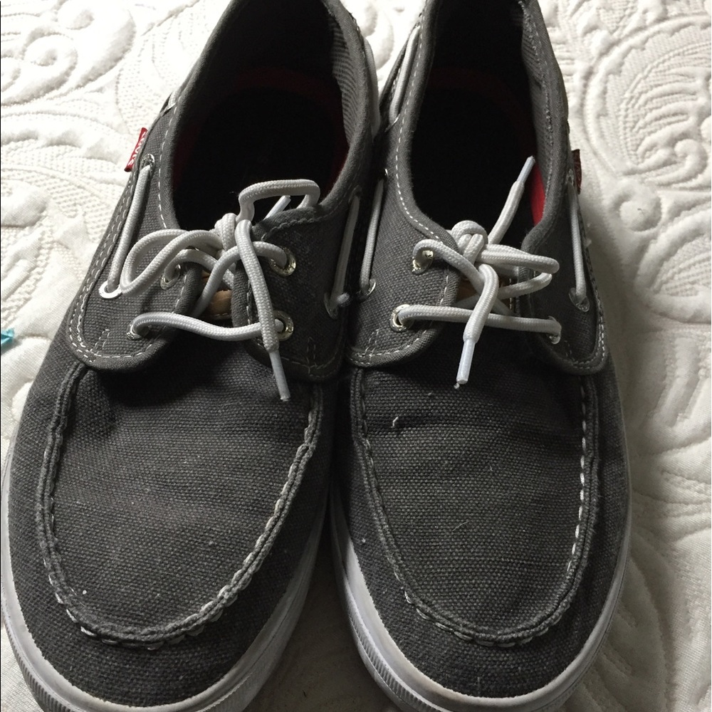 Levi's shoes size9.5