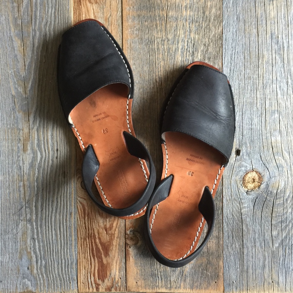 black leather avarcas viscata 39 8.5/9 pons sandal