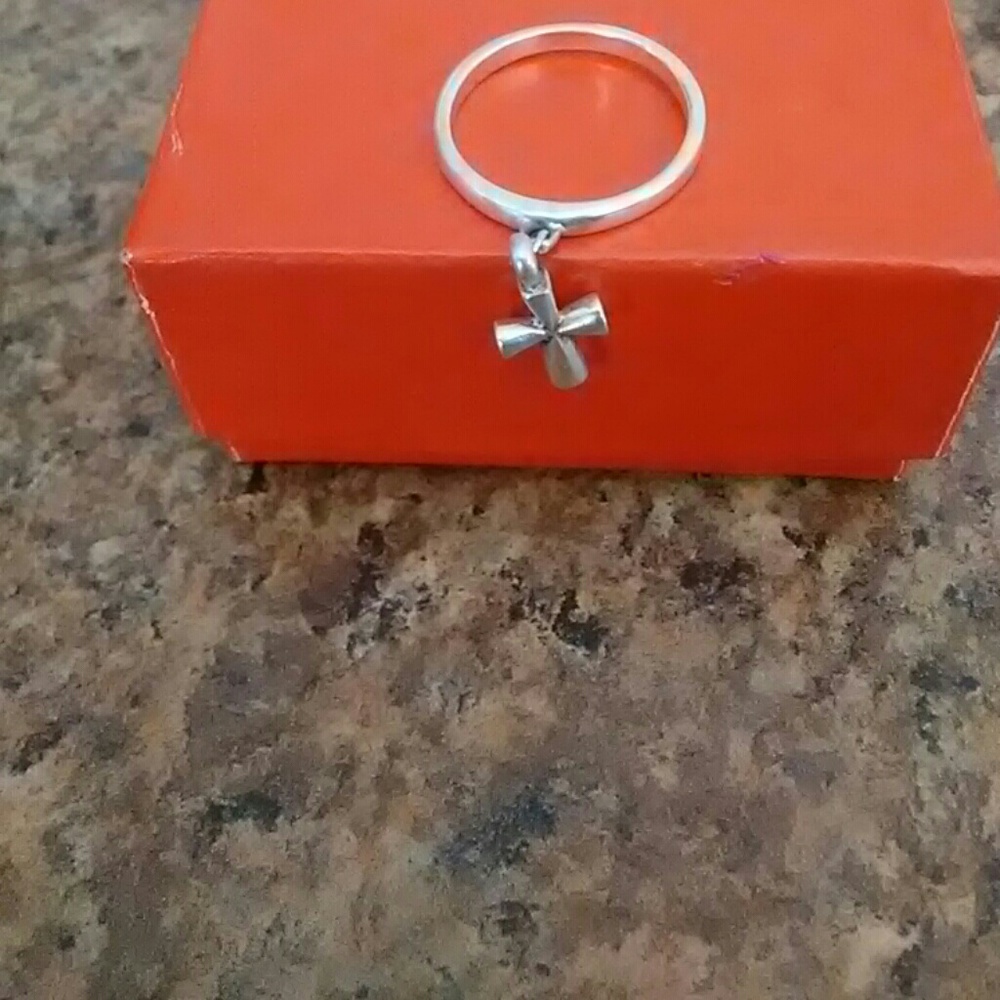 Sterling silver ring sz 6