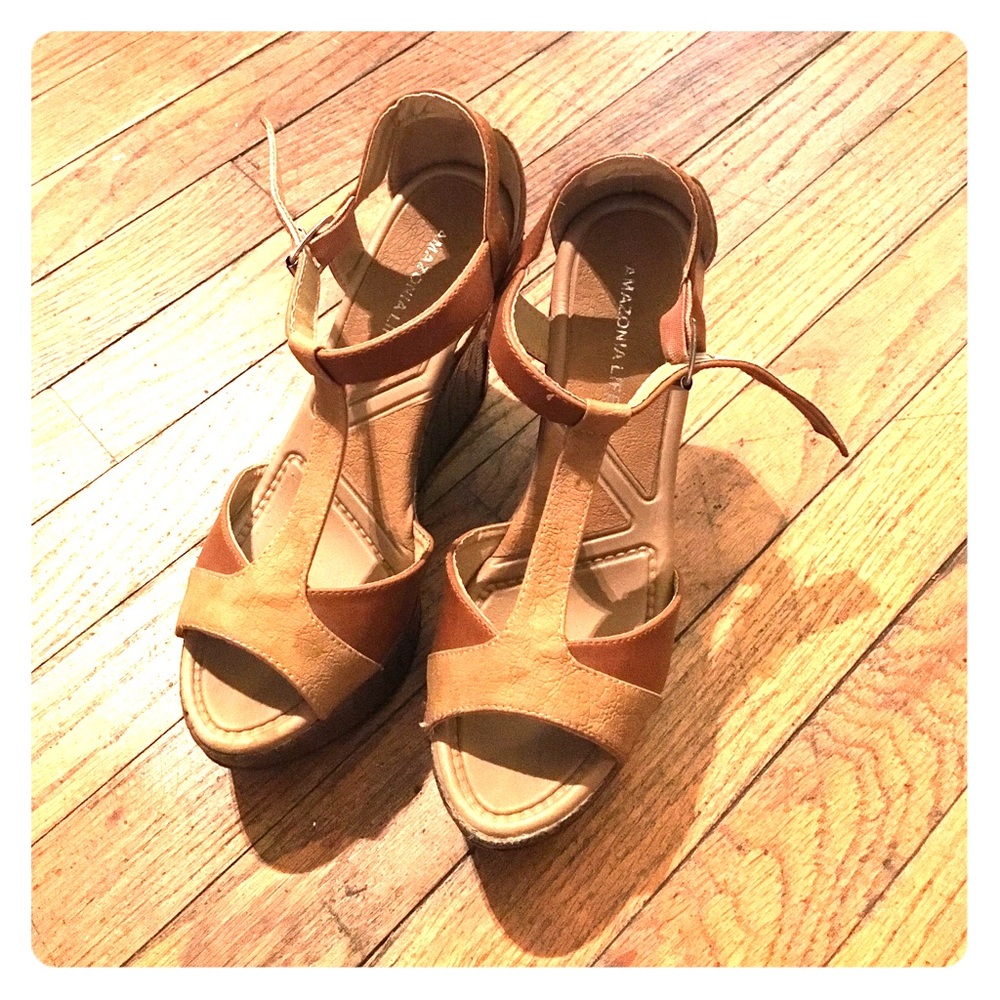 Wedge sandals