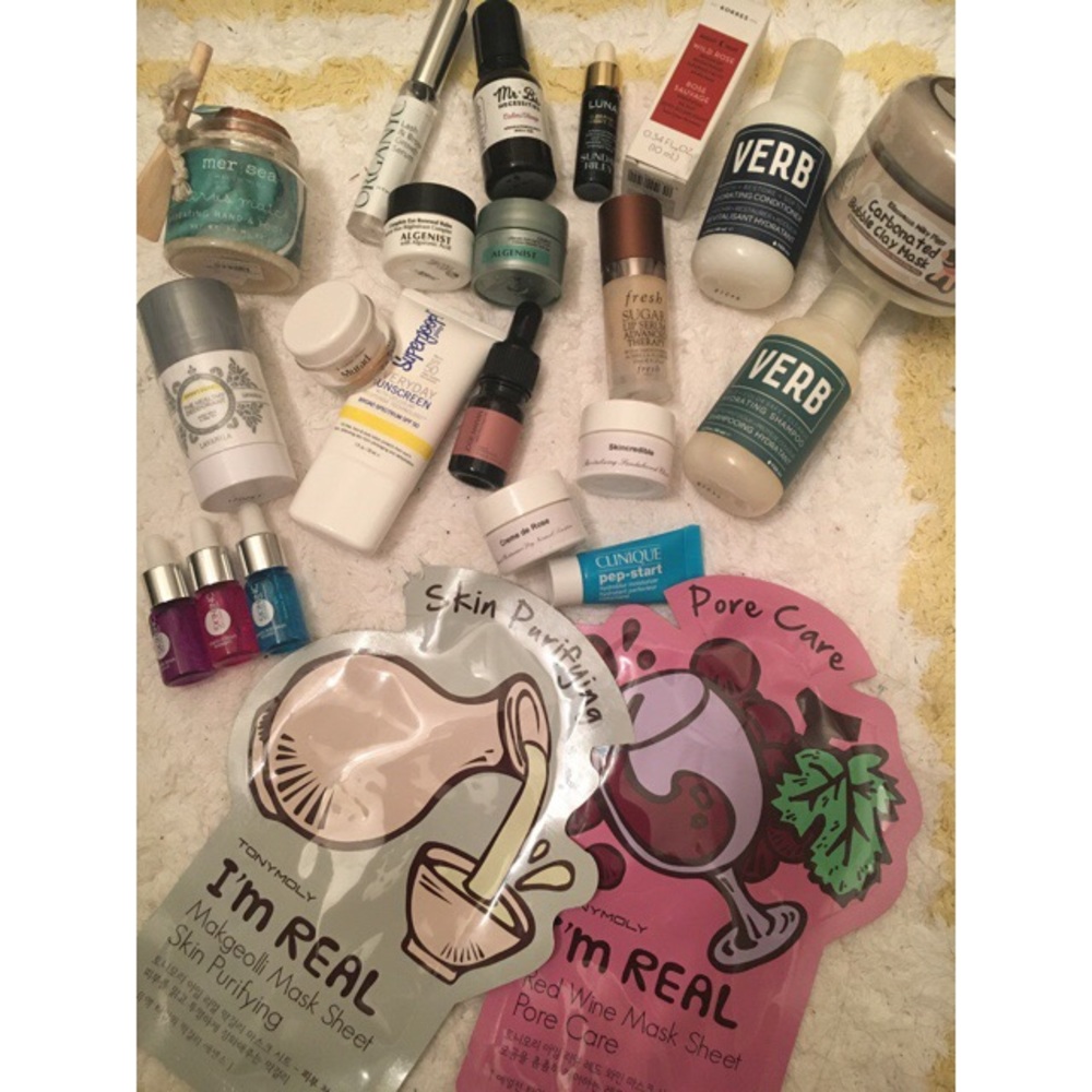 Skincare bundle - products for a glowing face