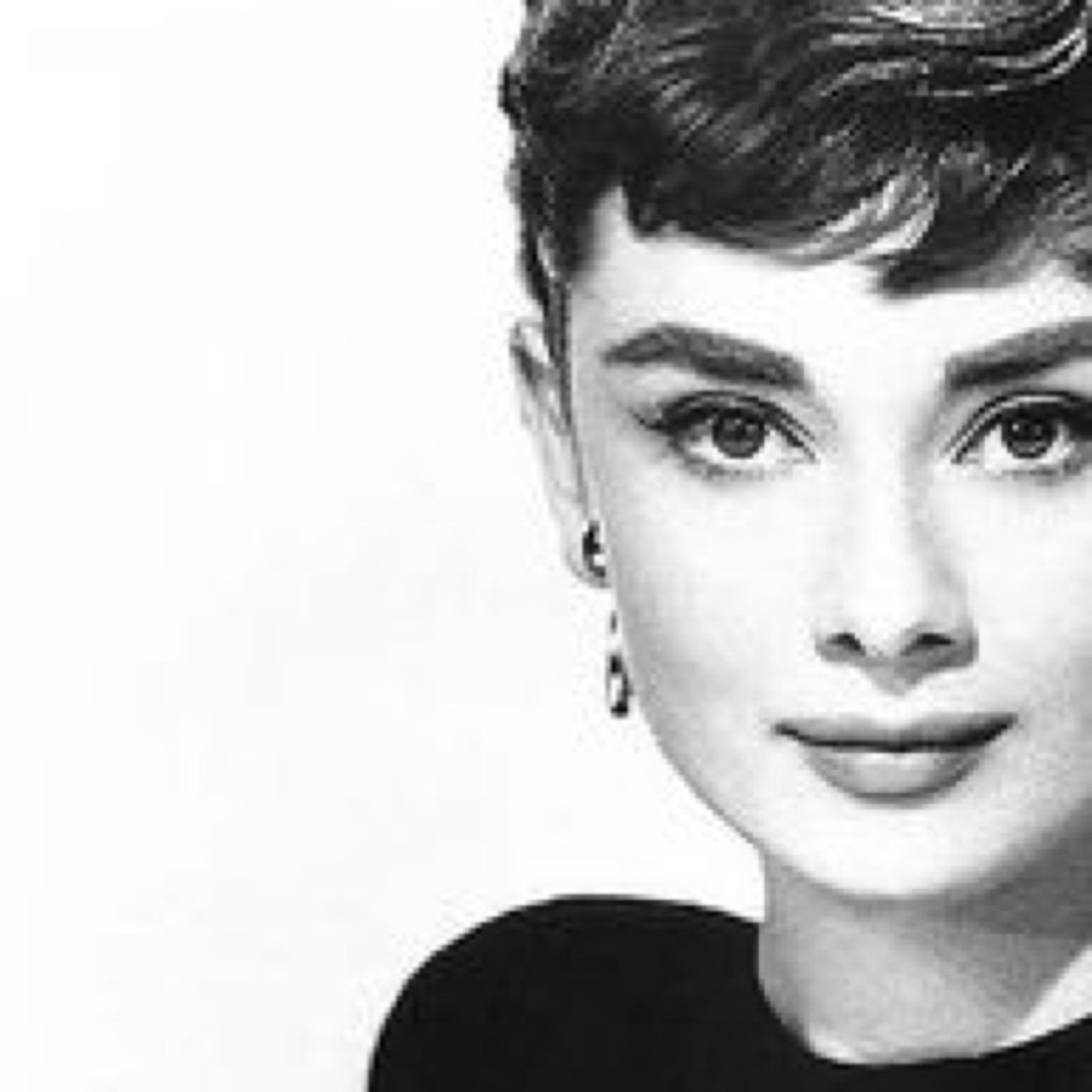 Meet your Posher, Suzanne