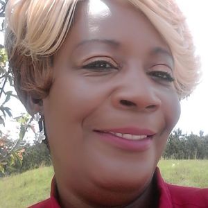 Meet your Posher, Raeanne