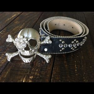 💥 LOWER PRICE💥 NWOT---BB Simon Belt