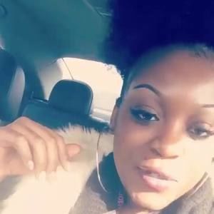 Meet your Posher, Adriana