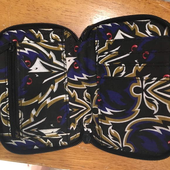 Ravens wallet - Picture 2 of 3