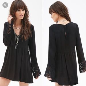 🌙✨Black crochet sleeve babydoll dress