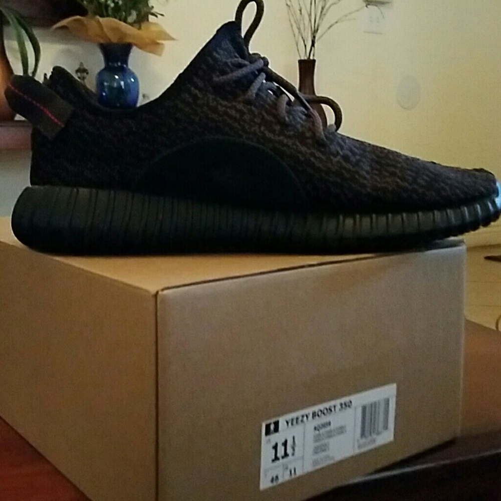 Yeezy Boost 350 Pirate Black