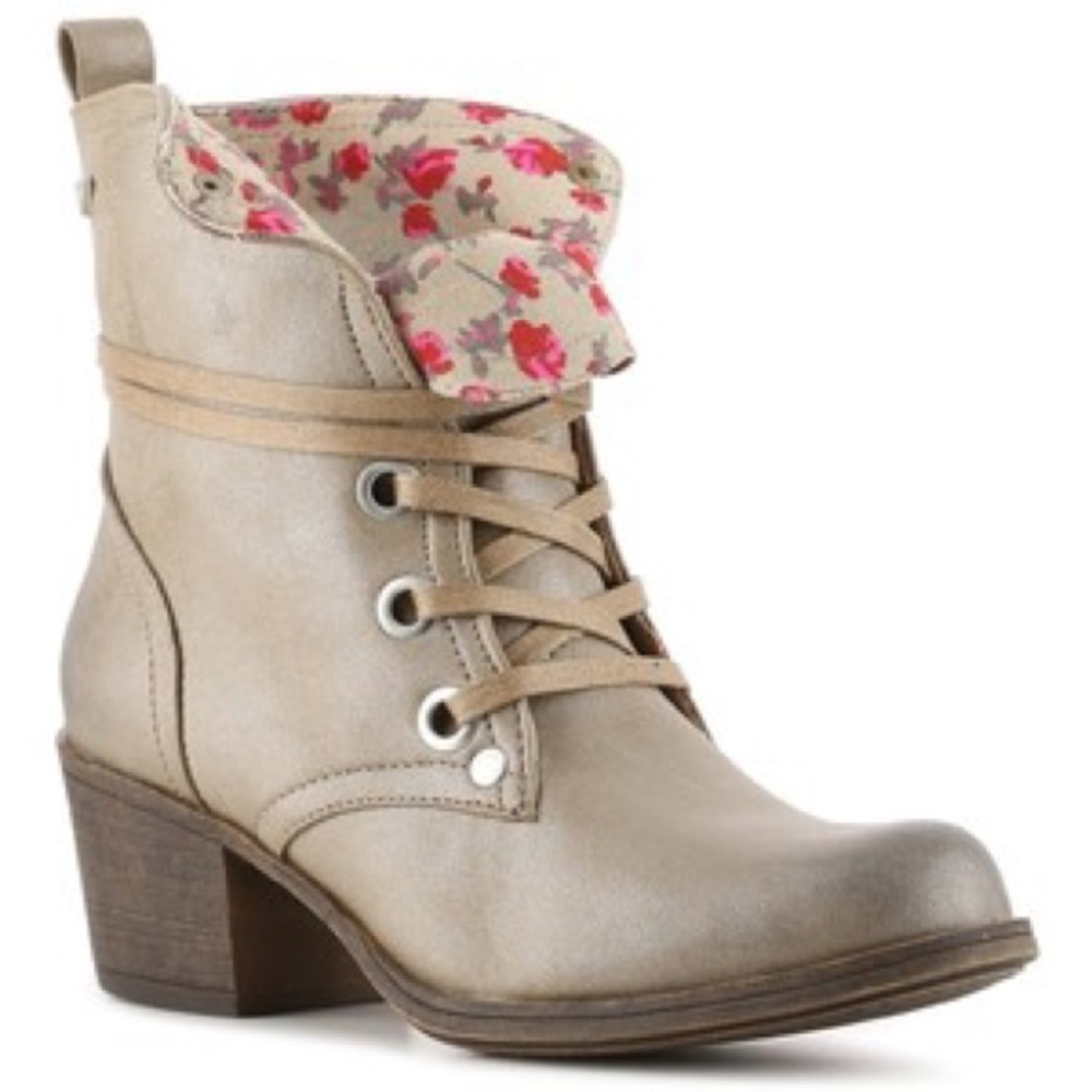 ROXY Edie Combat Boot in Taupe/Tan