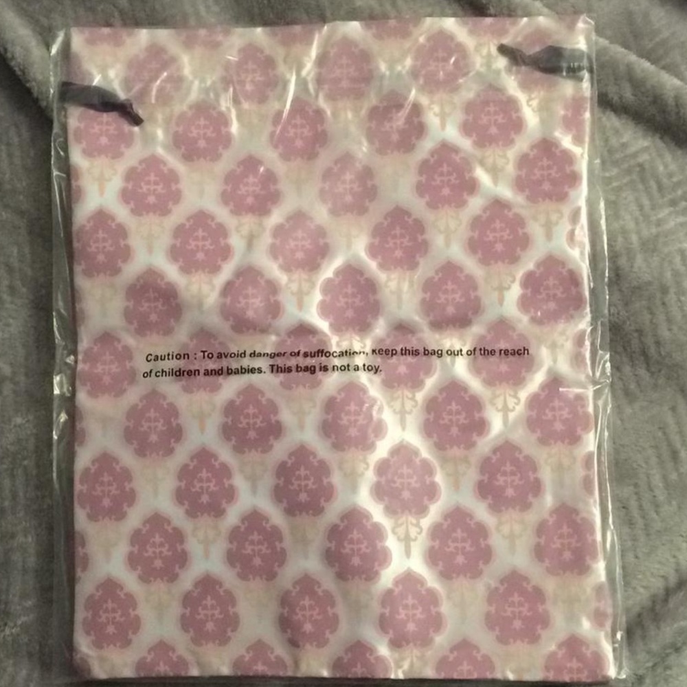 Tarte Silk Lingerie Bag - Picture 4 of 7
