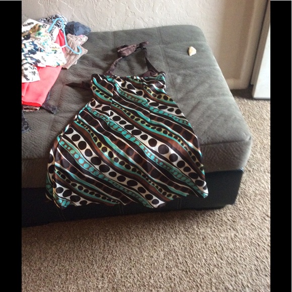 Dress - Picture 2 of 2