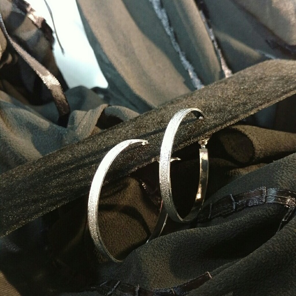 925 Sterling Silver Fashion Scrub Jewelry Hoop Dro - Picture 2 of 5