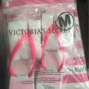 Victoria secret tote and flip flops