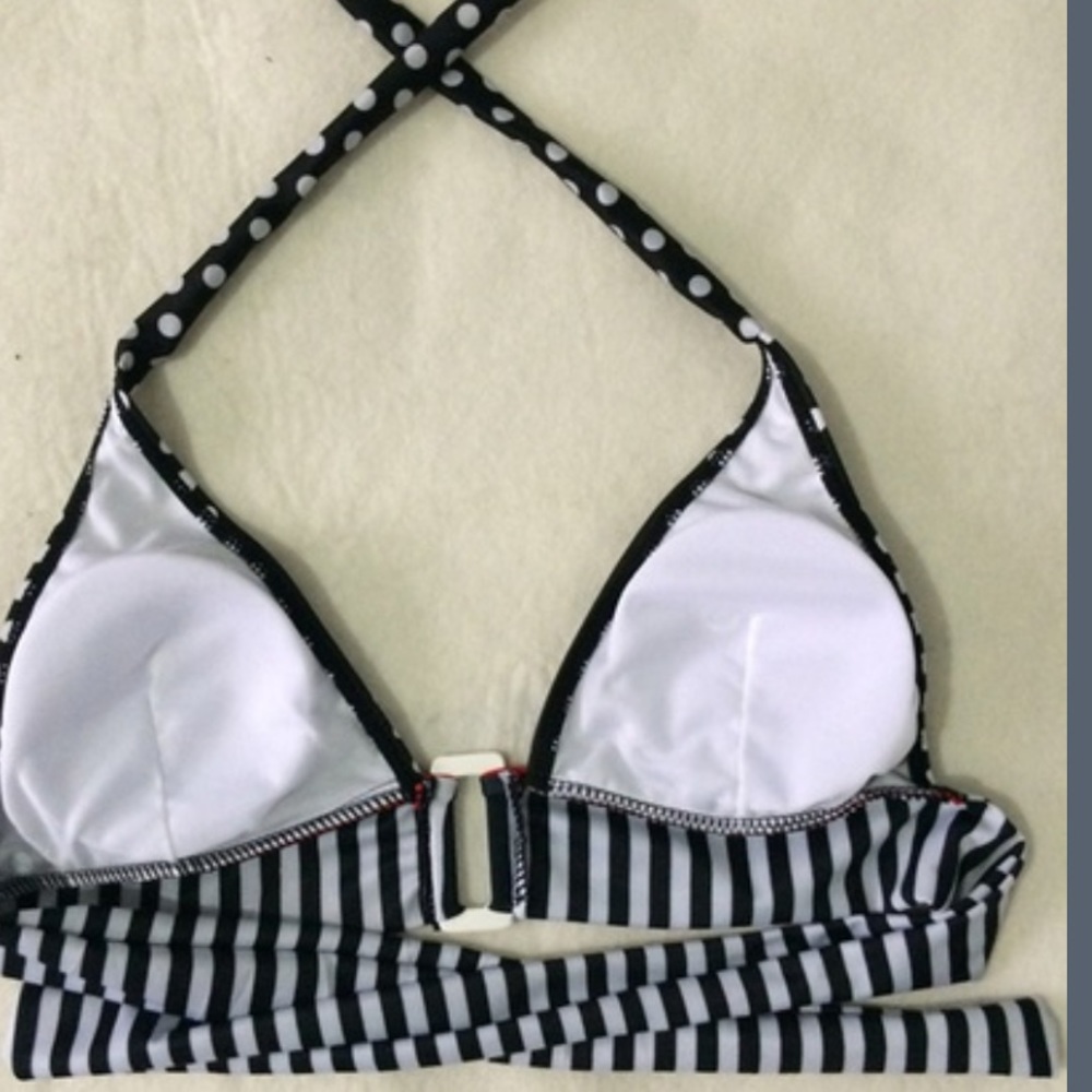 ✨HP! Pink & Black stripe-polka dot Halter bikini - Picture 7 of 8