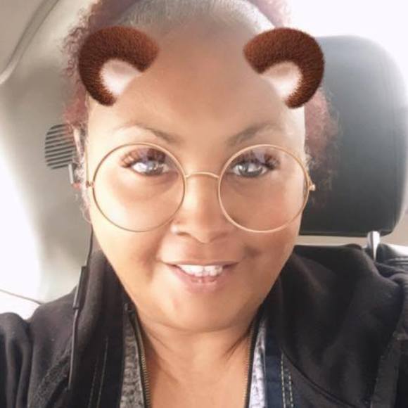 Meet your Posher, Monique - Picture 1 of 1