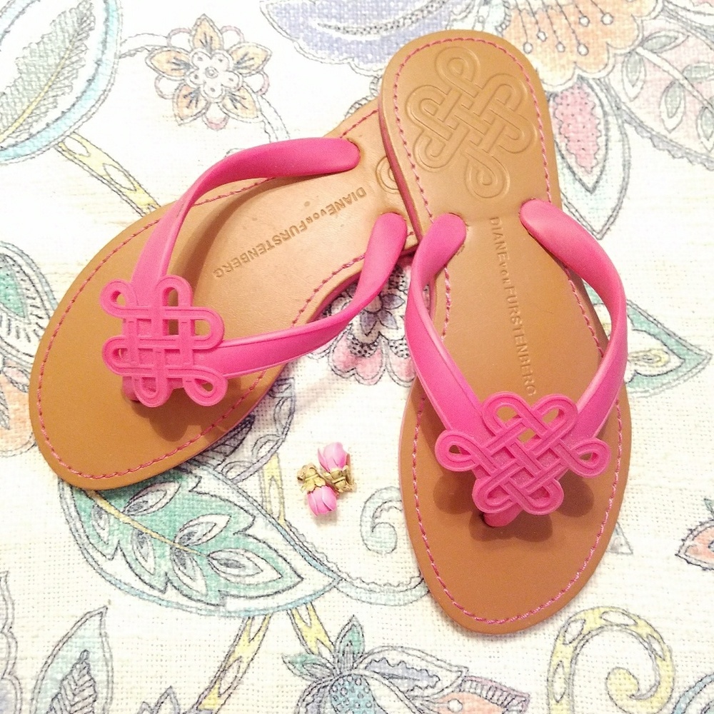 Diane Von Furstenbrg bright pink flip flops