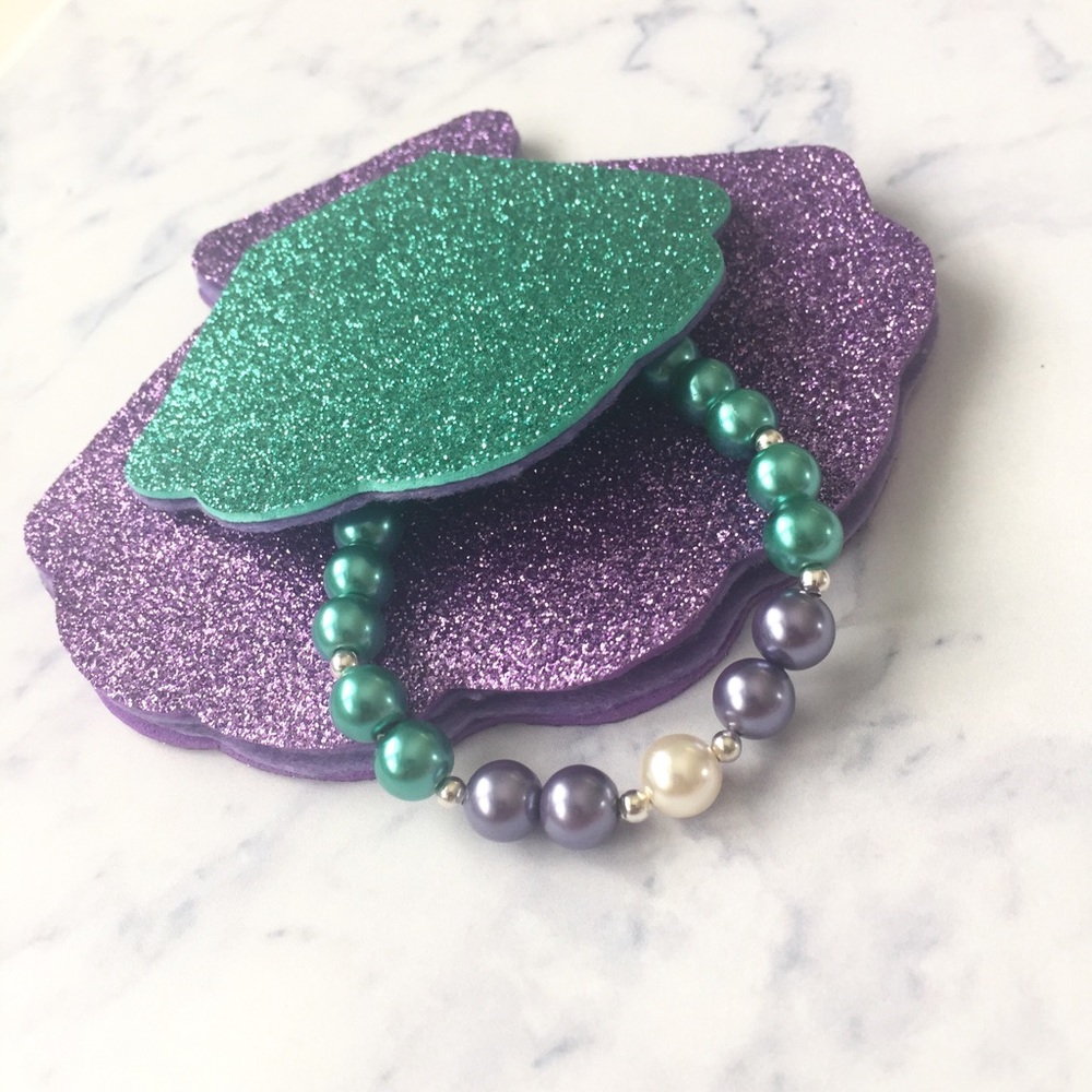 Purple Green Clam Pouch Jewelry set