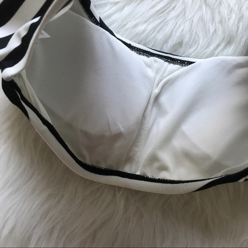 Black & White Striped Cropped Tankini Swim Top - Picture 7 of 7