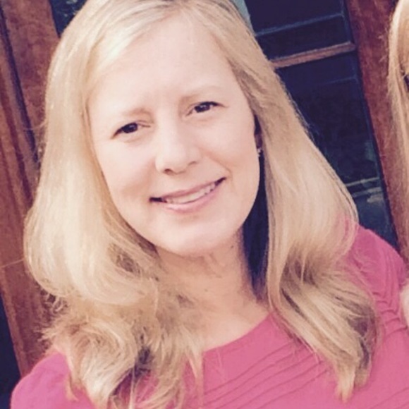 Meet your Posher, Jade - Picture 10 of 14